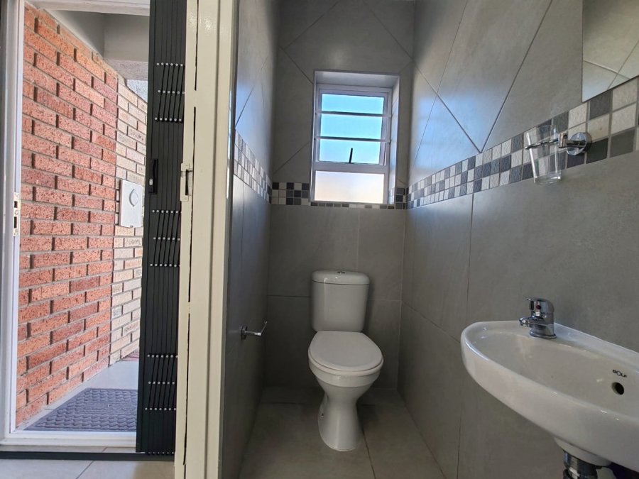 2 Bedroom Property for Sale in Lorraine Eastern Cape